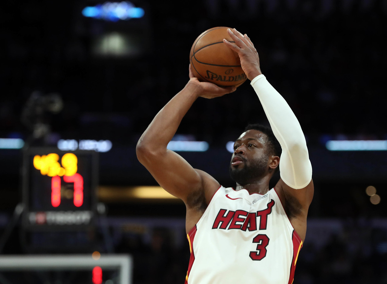 贝弗利：韦德生涯三分命中率才29%还不如威少 却仍是历史前五分卫